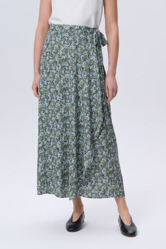 Spódnica o długości midi