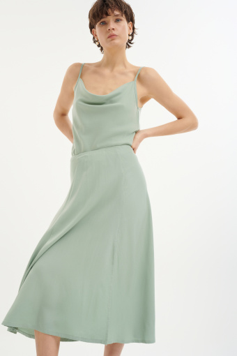 Szałwiowa spódnica o długości midi