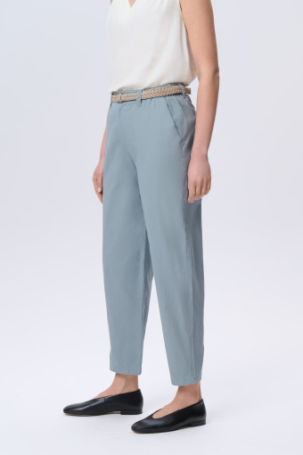 Spodnie chino w kolorze zielonym 