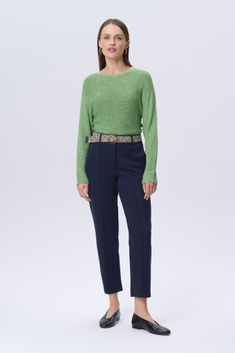 Granatowe spodnie typu cygaretki 