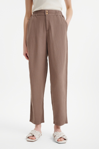 Spodnie z domieszką lnu jasny brąz