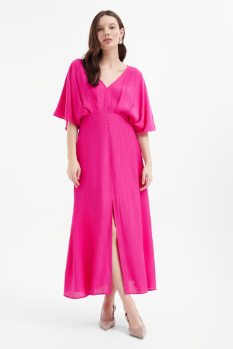 Sukienka z luźnymi rękawami w kolorze różowym 