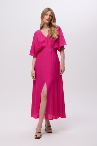 Sukienka z luźnymi rękawami w kolorze różowym 