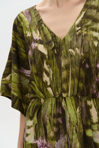 Sukienka typu kimono z tropikalnym printem Sukienka typu kimono z tropikalnym printem