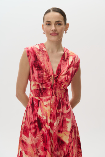 Lniana sukienka midi z wiązaniem przy dekolcie