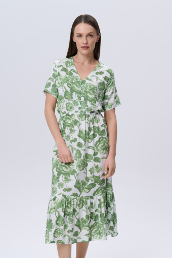 Zwiewna sukienka w kolorowe kwiaty