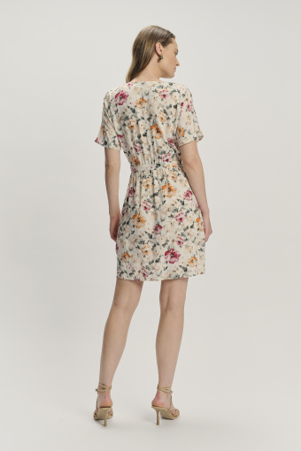 Subtelna sukienka z kwiatowym printem