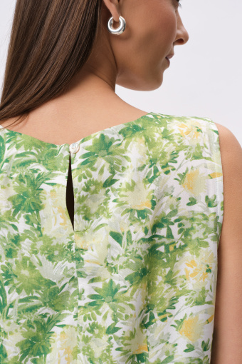 Luźna sukienka z nadrukiem w kwiaty 