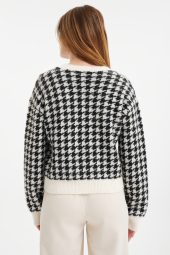 Kardigan w pepitkę z kontrastowymi lamówkami