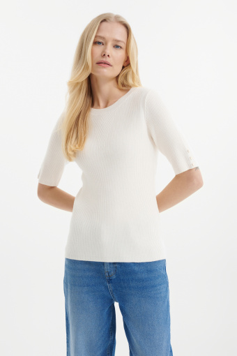 Kremowy dopasowany sweter z krótkim rękawem Kremowy dopasowany sweter z krótkim rękawem