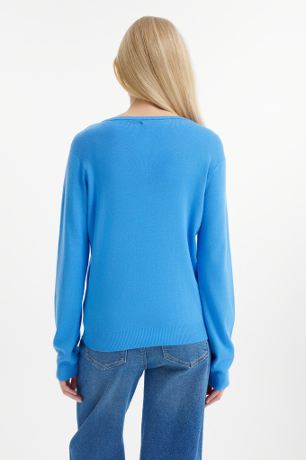 Niebieski kardigan zapinany na guziki 