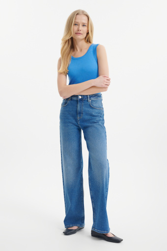 Niebieski top sweterkowy 