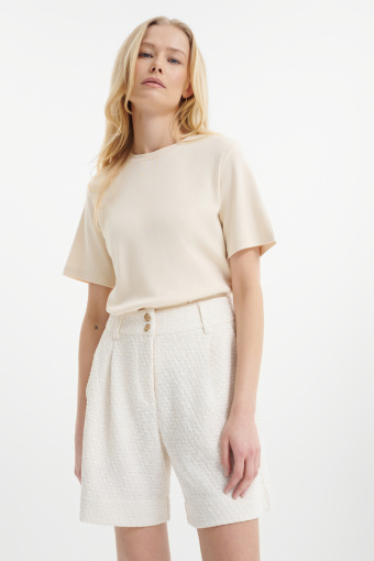 Eleganckie kremowe szorty
