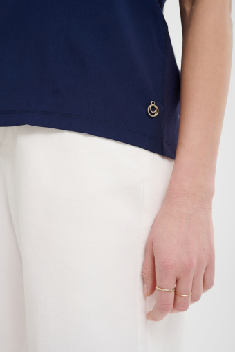 Granatowy top z dekoltem w V Granatowy top z dekoltem w V