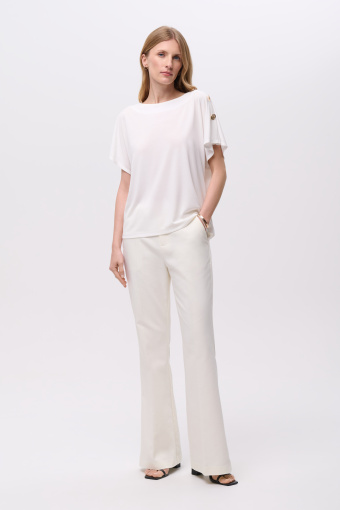 Lekki top z luźnymi ramionami 