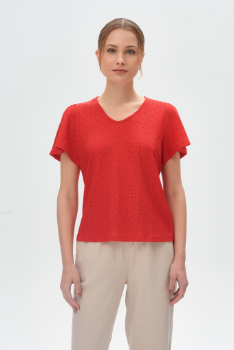 Stylowy top w czerwonym kolorze