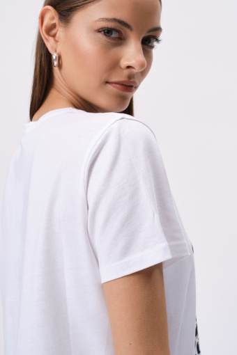 Biały top z grafiką animal