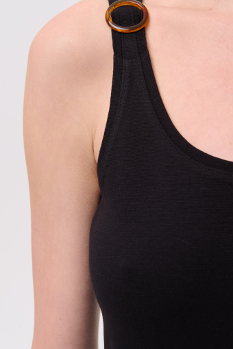 Czarny top na ramiączkach  Czarny top na ramiączkach