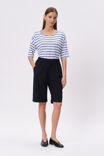 Luźny top w błękitne paski