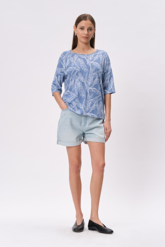 Luźny top z nadrukiem tropic