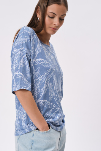 Luźny top z nadrukiem tropic