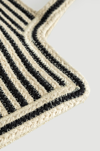 Torebka z juty w stylowe paski Torebka z juty w stylowe paski