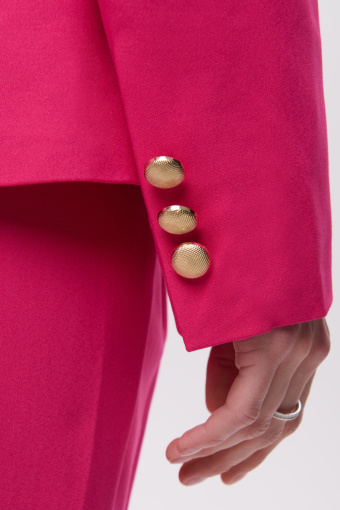Żakiet w intensywnie różowym kolorze  Żakiet w intensywnie różowym kolorze
