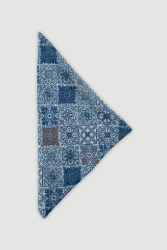 Ciemnoniebieska apaszka wzór etno