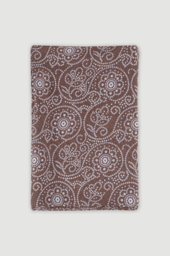 Beżowa apaszka z efektownym wzorem