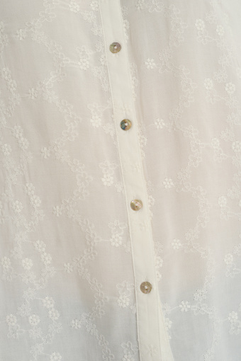 Wiskozowa biała bluzka z rękawami 3/4