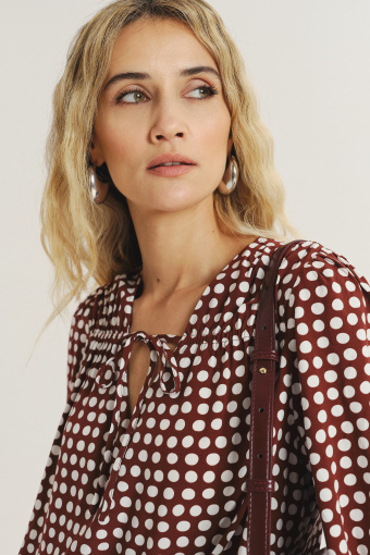 Wiskozowa lekka bluzka z nadrukiem w kropki