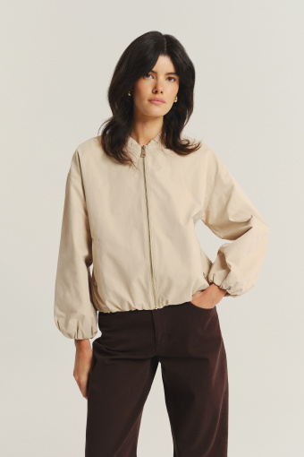 Lekka kremowa kurtka typu bomber