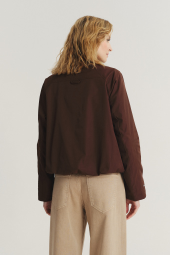 Czekoladowa kurtka typu bomber