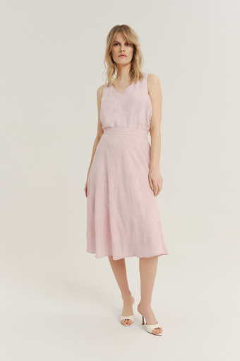 Efektowna spódnica midi w jasnoróżowym kolorze 