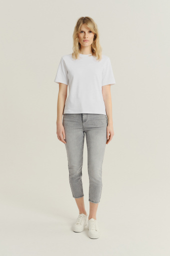 Jasnoszare spodnie jeansowe 7/8