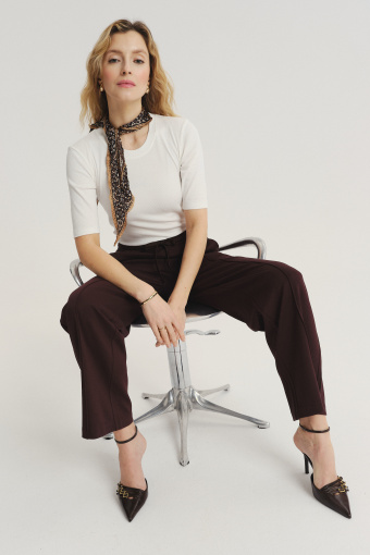 Wiskozowe spodnie w czekoladowym kolorze