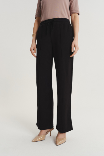 Szerokie wiskozowe spodnie w czarnym kolorze