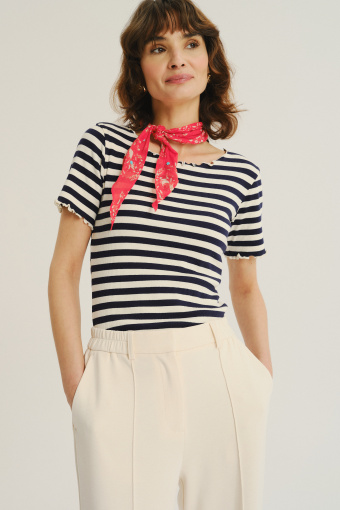 Kremowe spodnie z dodatkiem bawełny