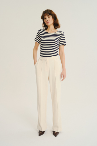 Kremowe spodnie z dodatkiem bawełny