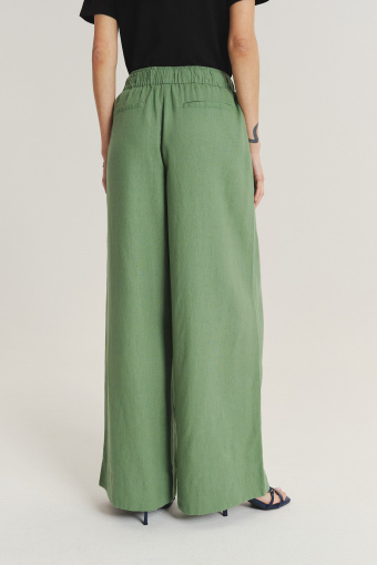 Szerokie wiskozowo-lniane spodnie w oliwkowym kolorze