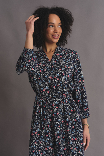 Wiskozowa sukienka z nadrukiem typu łączka