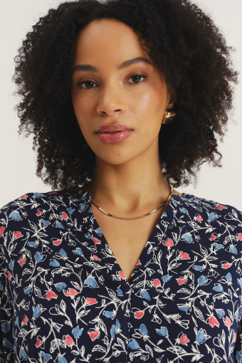 Wiskozowa sukienka z nadrukiem typu łączka