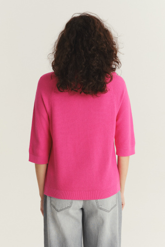 Różowy sweter z rękawem 3/4