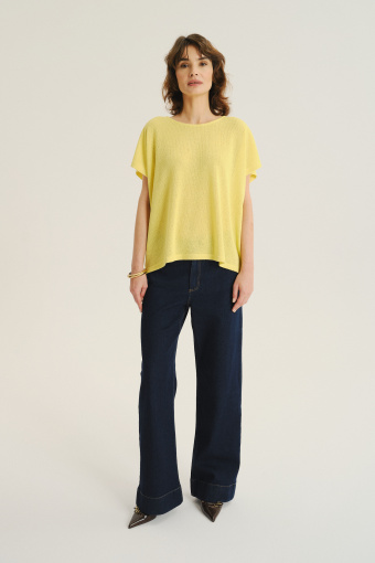 Luźny żółty sweter z krótkim rękawem