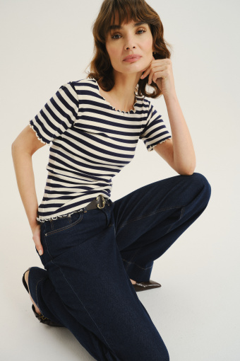 Biało-czarny top w paski