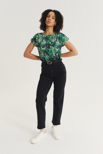 Zielony top z nadrukiem w kwiaty