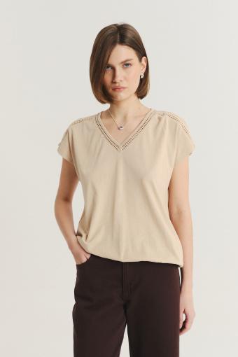 Uniwersalny beżowy top