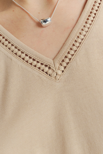 Uniwersalny beżowy top