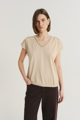 Uniwersalny beżowy top