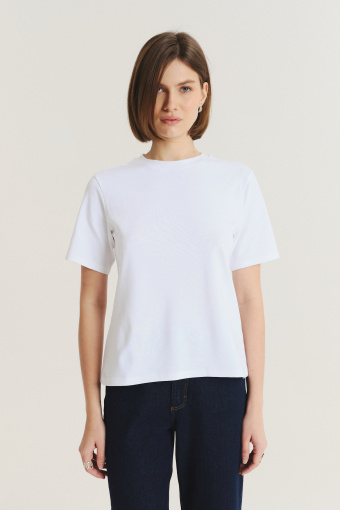 Basicowy biały t-shirt